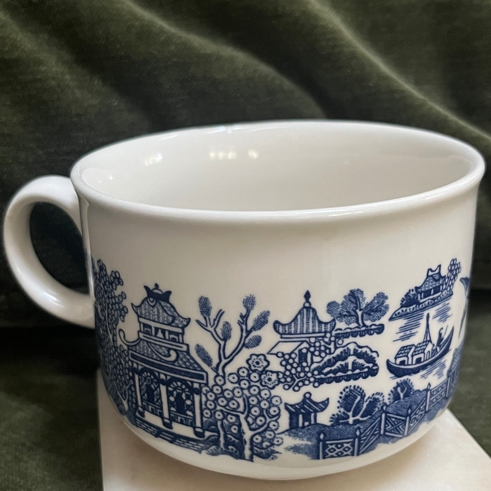 Willow Blue by Churchill England Georgian Style Cup Blue & White‎ Chinoiserie